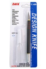 Нож макетный DAFA пластиковая ручка C-600