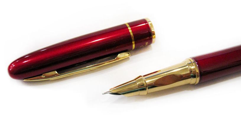 Перова ручка LuoShi Pen закрите перо 328, Черный