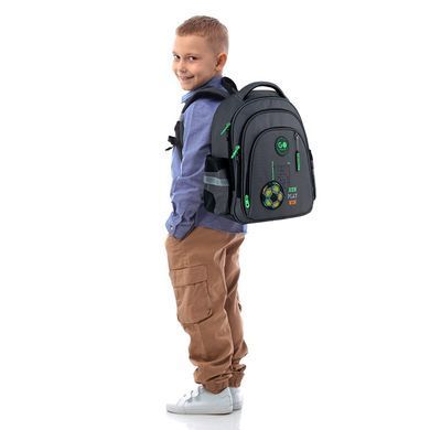 Рюкзак (ранец) школьный каркасный GoPack мод 2606 Education GO26-2606S-4 Run Play Win 37*28,5*16см