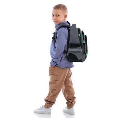 Рюкзак (ранец) школьный каркасный GoPack мод 2606 Education GO26-2606S-4 Run Play Win 37*28,5*16см